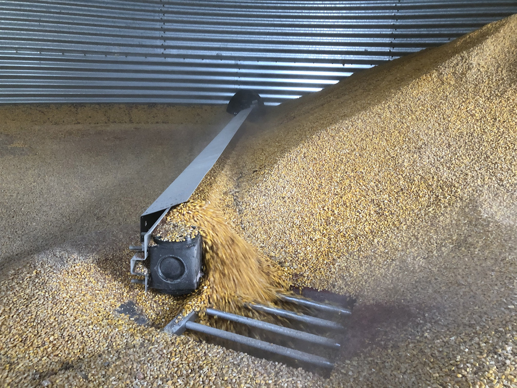 Round Tube Power Sweeps Sudenga Industries Inc.