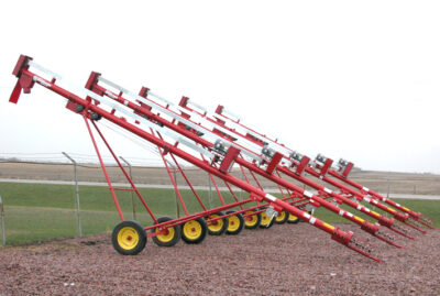 TD-Seed Series Augers are available with or without transport.